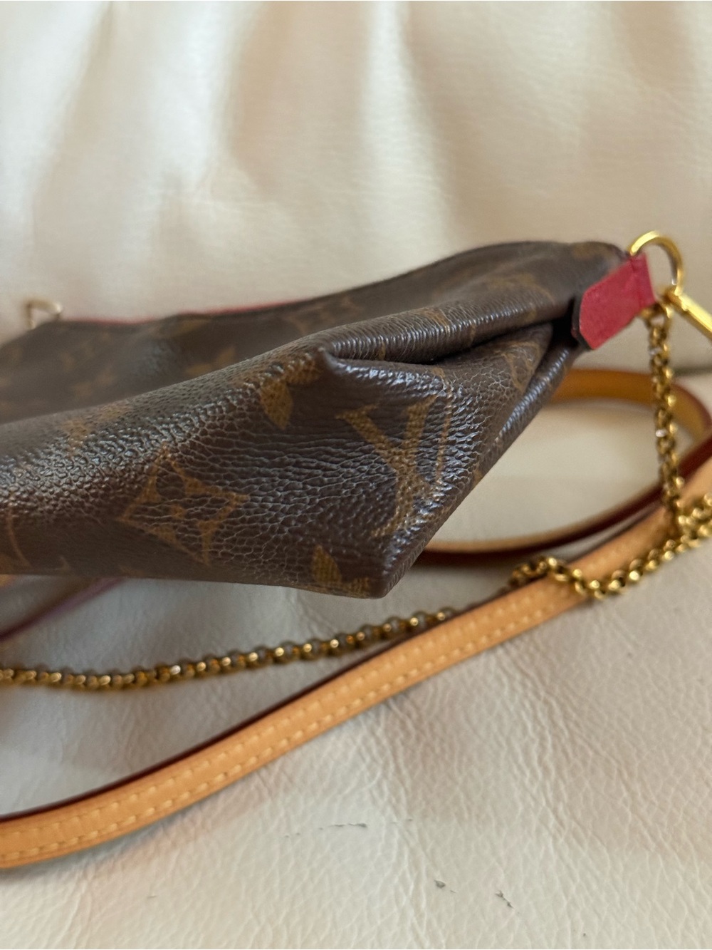 Louis Vuitton Monogram Pallas Pochette Accessoires with Red Trim - Picture 6 of 12